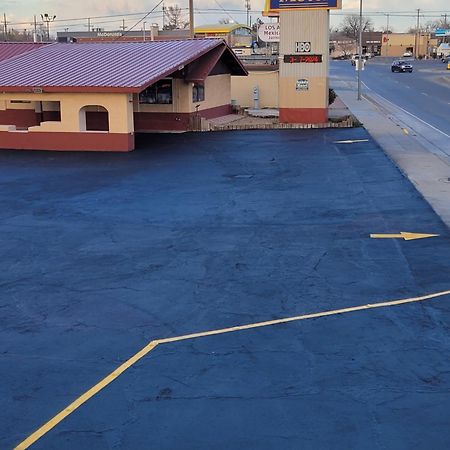 桑兹汽车旅馆 Portales 外观 照片