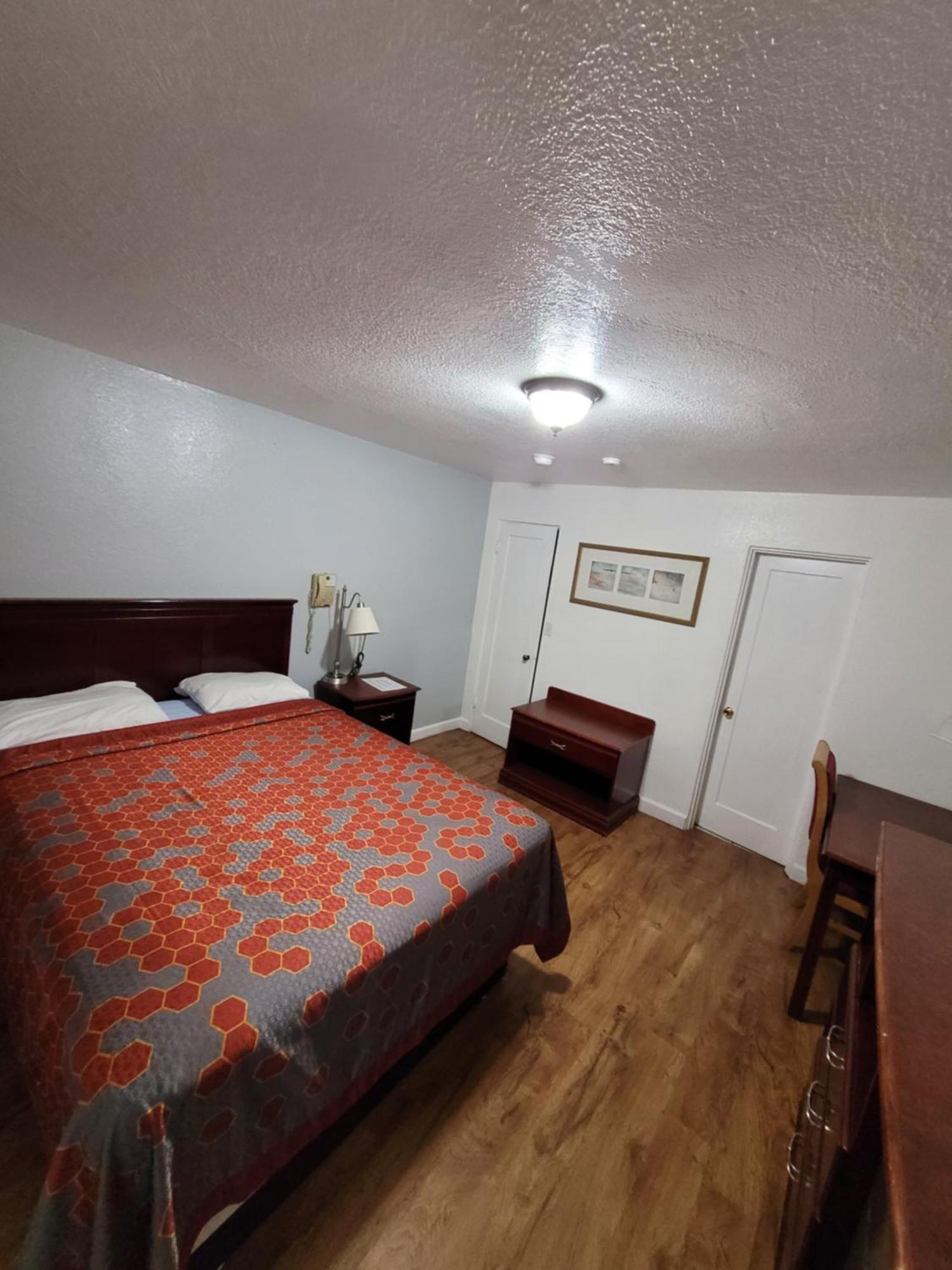 桑兹汽车旅馆 Portales 外观 照片